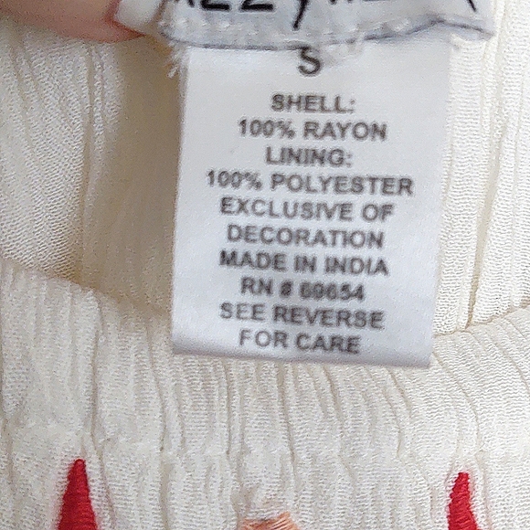 Forever 21 White Embroidered Boho Off-Shoulder Mini Dress Small - Picture 6 of 10